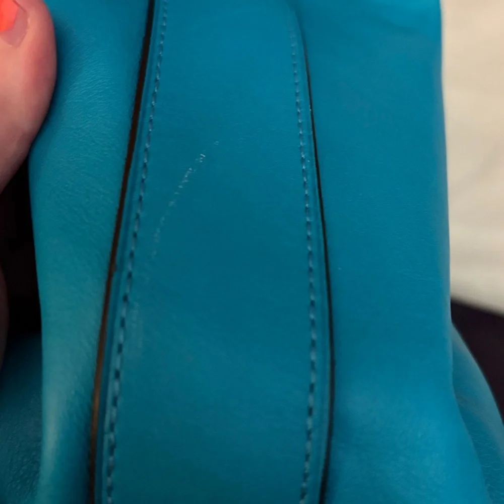 Coach Tourmaine/Robin’s Egg tote with tassels - Picture 7 of 12